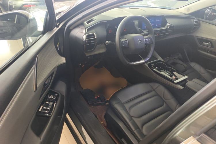 Used Citroen C5 X 2021 1.6T Enjoy the Extraordinary Driver Seat
