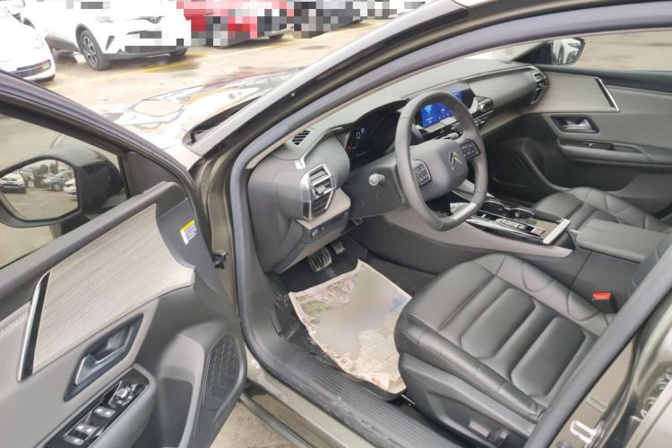 Used Citroen C5 X 2021 1.6T Enjoy the Extraordinary Driver Seat