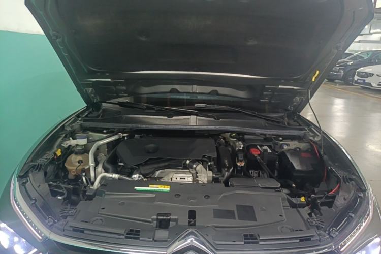 Used Citroen C5 X 2021 1.6T Enjoy the Extraordinary Engine Bay