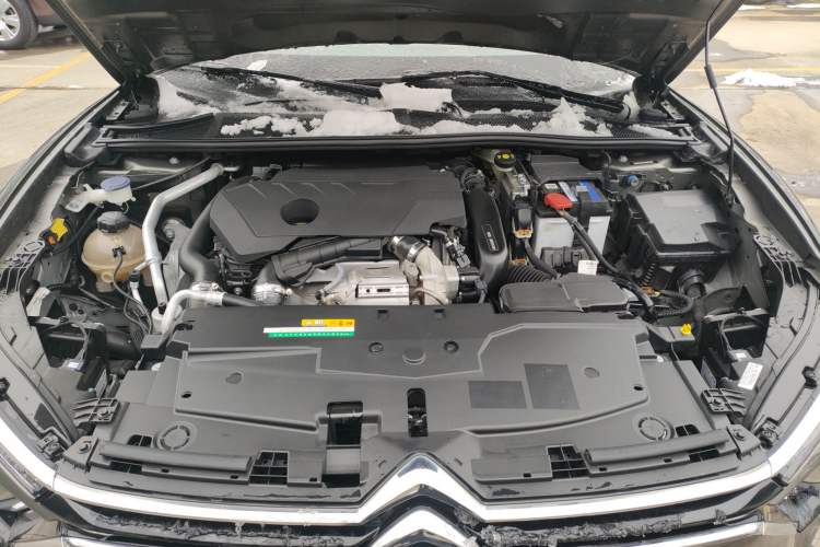 Used Citroen C5 X 2021 1.6T Enjoy the Extraordinary Engine Bay