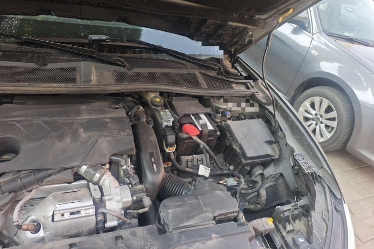Used Citroen C5 X 2021 1.6T Enjoy the Extraordinary Engine Bay Left