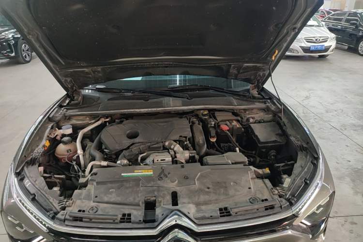 Used Citroen C5 X 2021 1.6T Flagship Edition Engine Bay
