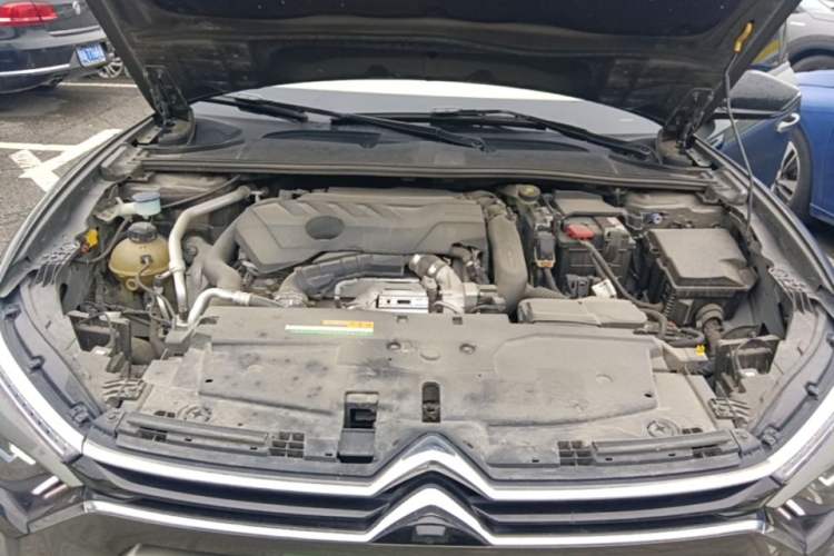 Used Citroen C5 X 2021 1.6T Ignite the Extraordinary Engine Bay
