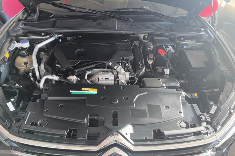 Used Citroen C5 X 2021 1.6T Enjoy the Extraordinary Engine Bay
