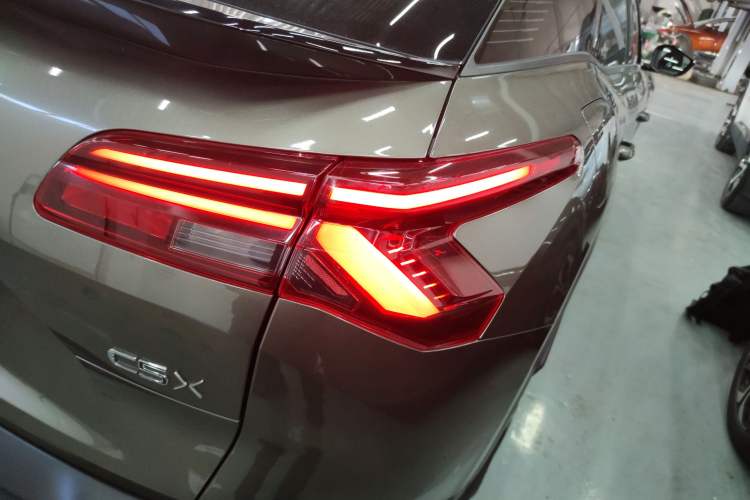 Used Citroen C5 X 2021 1.6T Ignite the Extraordinary Exterior 3