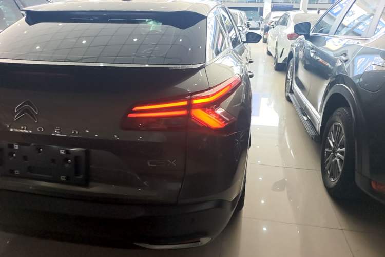 Used Citroen C5 X 2021 1.6T Enjoy the Extraordinary Exterior 3