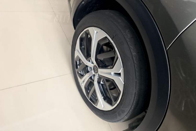 Used Citroen C5 X 2021 1.6T Enjoy the Extraordinary Exterior 5