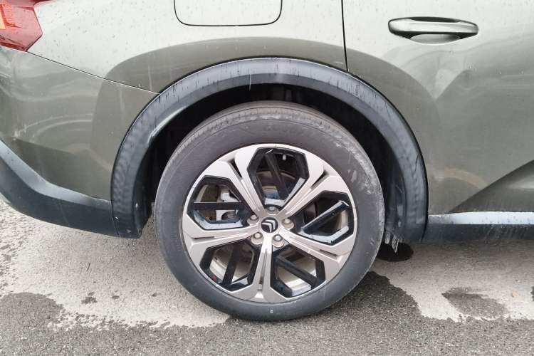 Used Citroen C5 X 2021 1.6T Enjoy the Extraordinary Exterior 8