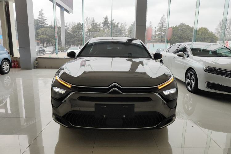 Used Citroen C5 X 2021 1.6T Enjoy the Extraordinary Front