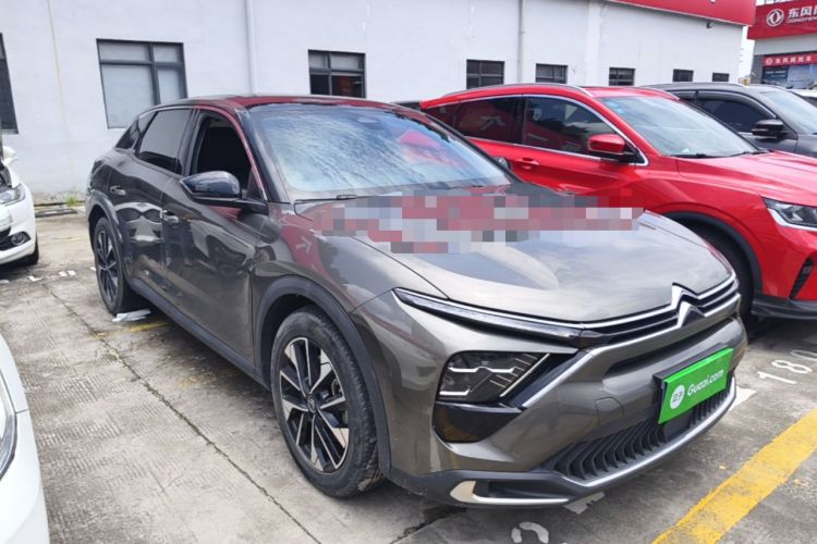 Used Citroen C5 X 2021 1.6T Impressive Edition Front Right 45 Deg