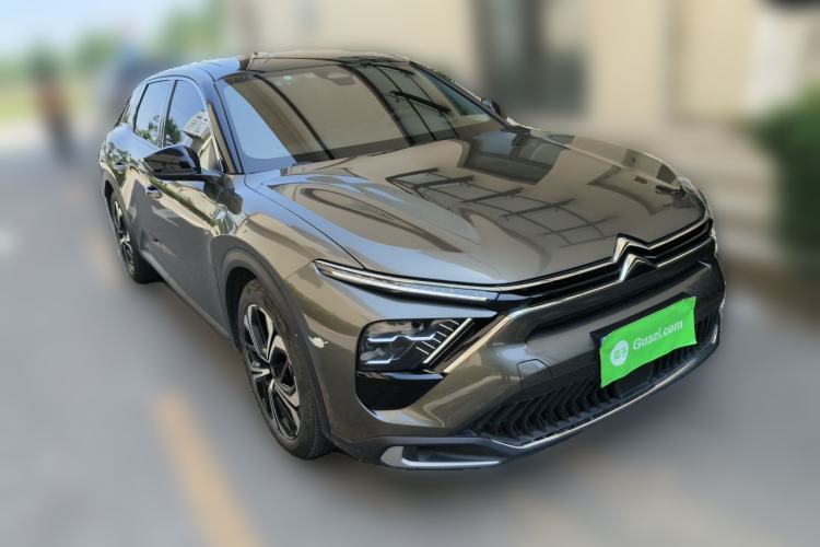 Used Citroen C5 X 2021 1.6T Impressive Edition Front Right 45 Deg