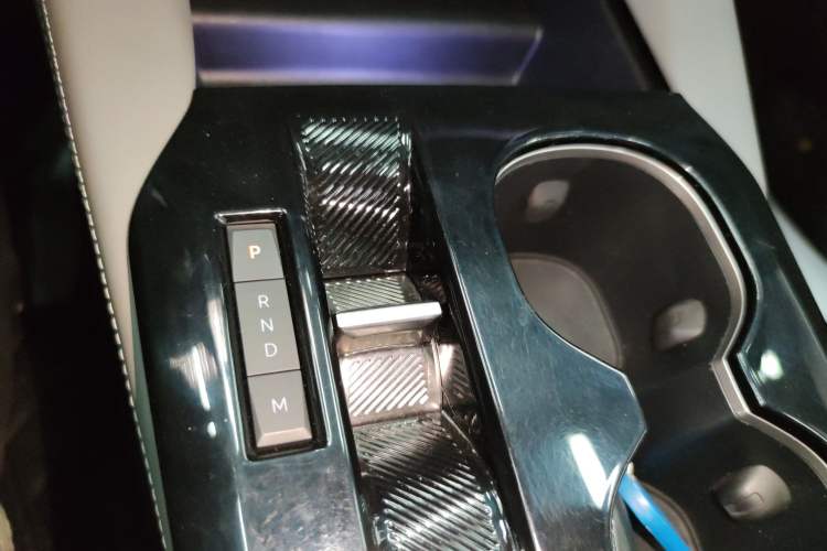 Used Citroen C5 X 2021 1.6T Ignite the Extraordinary Gear Lever