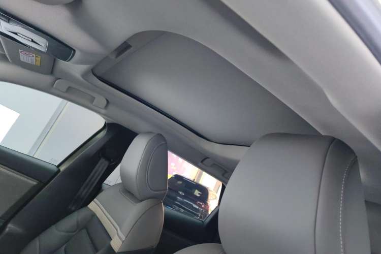 Used Citroen C5 X 2021 1.6T Enjoy the Extraordinary Headliner