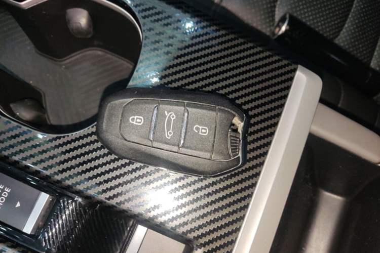 Used Citroen C5 X 2021 1.6T Impressive Edition Interior 1