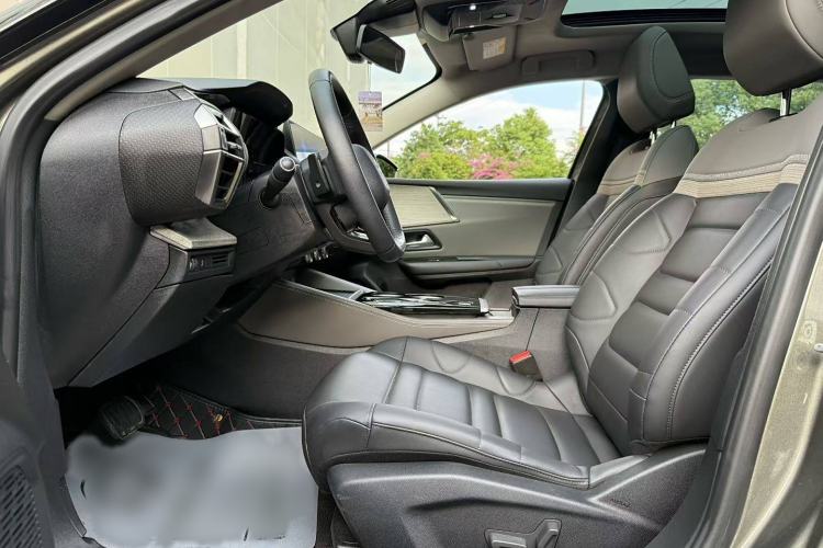 Used Citroen C5 X 2021 1.6T Enjoy the Extraordinary Interior 1