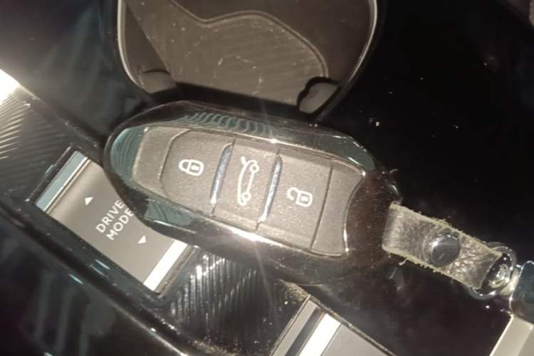Used Citroen C5 X 2021 1.6T Enjoy the Extraordinary Interior 1