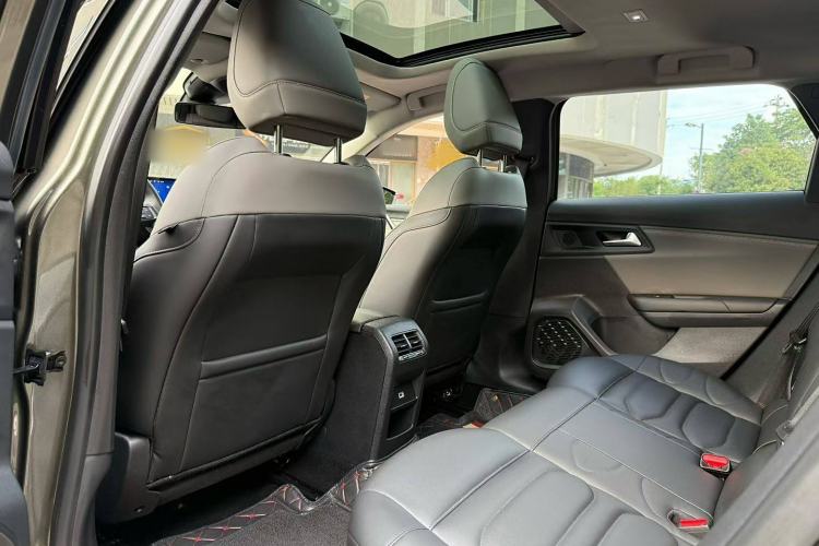 Used Citroen C5 X 2021 1.6T Enjoy the Extraordinary Interior 2