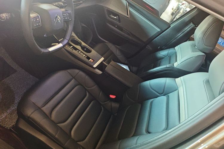 Used Citroen C5 X 2021 1.6T Enjoy the Extraordinary Left Front Seat