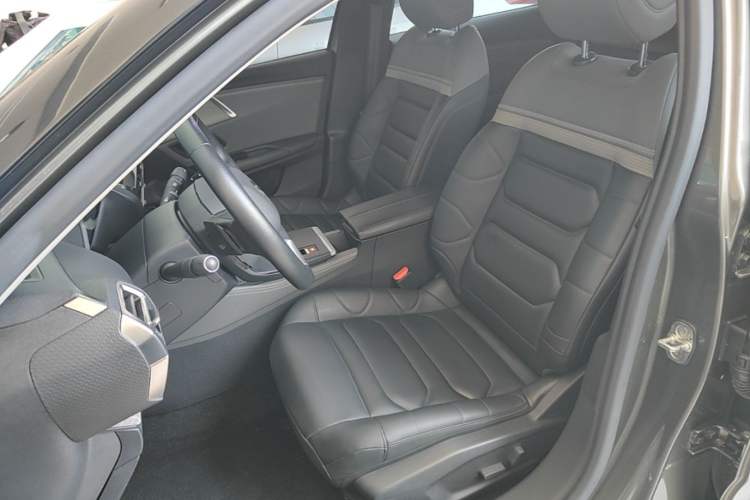 Used Citroen C5 X 2021 1.6T Enjoy the Extraordinary Left Front Seat