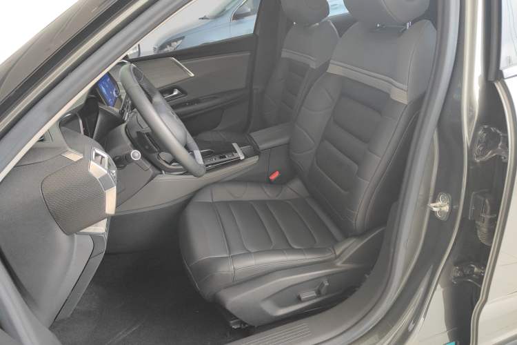 Used Citroen C5 X 2021 1.6T Enjoy the Extraordinary Left Front Seat