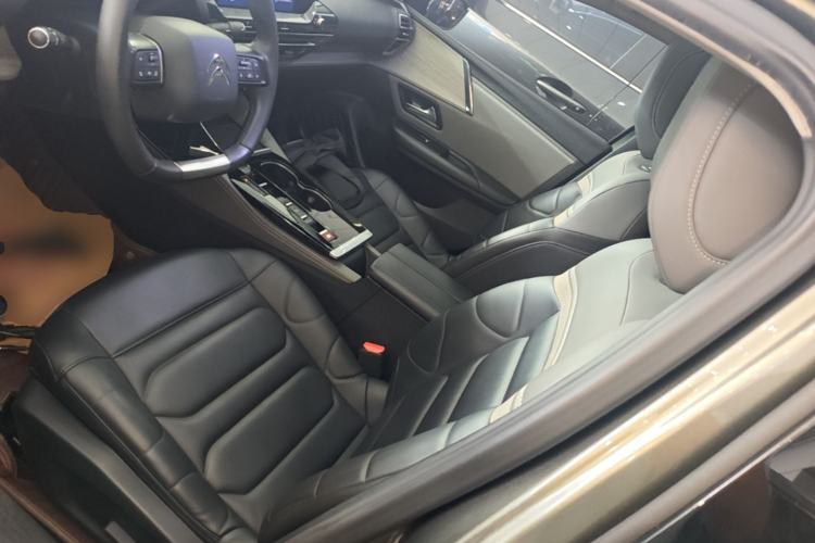 Used Citroen C5 X 2021 1.6T Enjoy the Extraordinary Left Front Seat