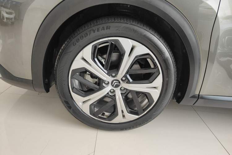 Used Citroen C5 X 2021 1.6T Enjoy the Extraordinary Left Front Wheel Hub