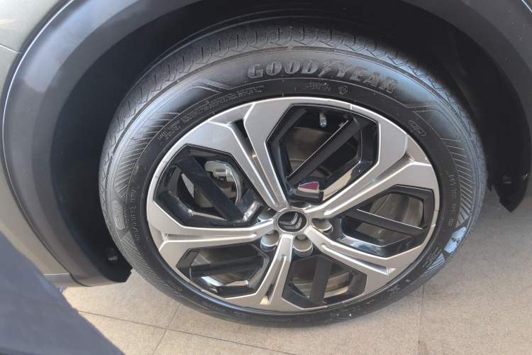 Used Citroen C5 X 2021 1.6T Enjoy the Extraordinary Left Front Wheel Hub