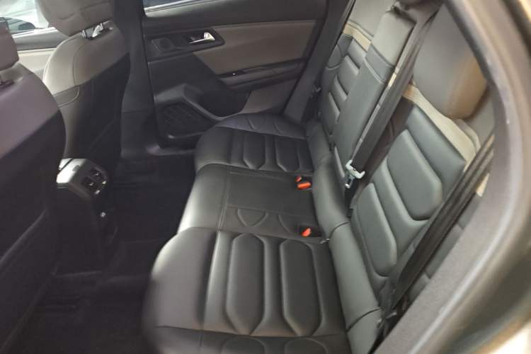 Used Citroen C5 X 2021 1.6T Impressive Edition Left Rear Seat