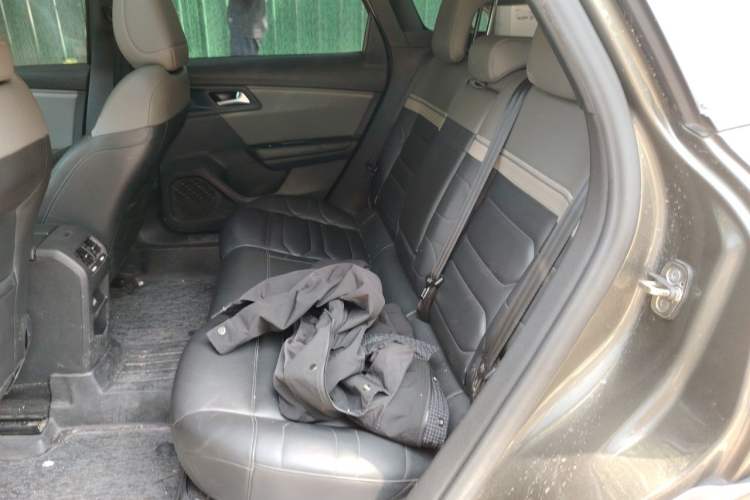Used Citroen C5 X 2021 1.6T Enjoy the Extraordinary Left Rear Seat