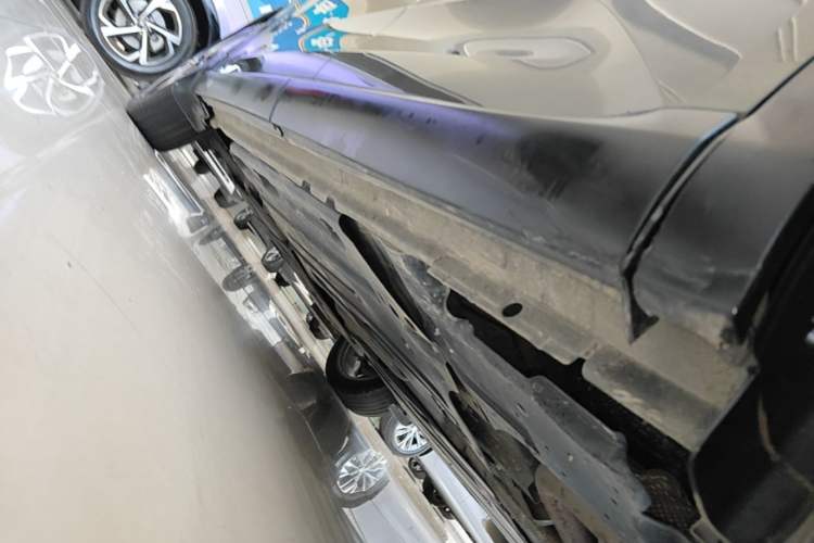 Used Citroen C5 X 2021 1.6T Enjoy the Extraordinary Left Side Sill