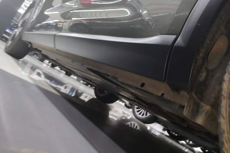 Used Citroen C5 X 2021 1.6T Enjoy the Extraordinary Left Side Sill