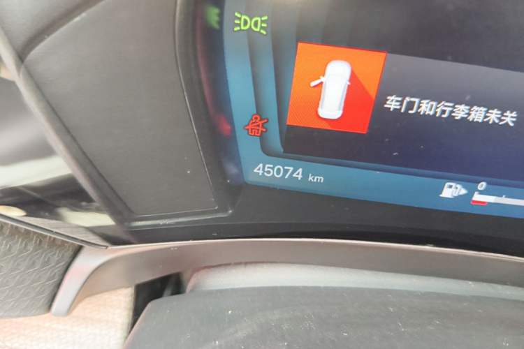 Used Citroen C5 X 2021 1.6T Impressive Edition Odometer Close Up