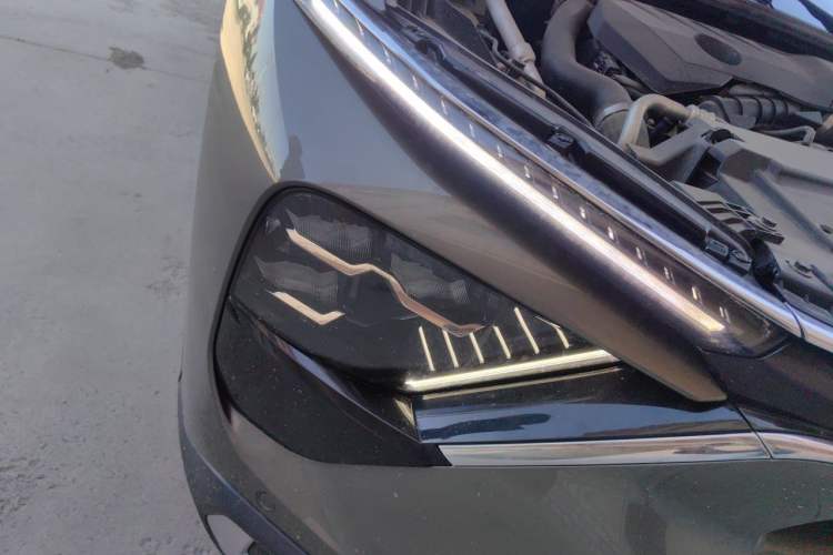 Used Citroen C5 X 2021 1.6T Flagship Edition Right Front Headlight