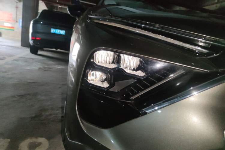 Used Citroen C5 X 2021 1.6T Enjoy the Extraordinary Right Front Headlight