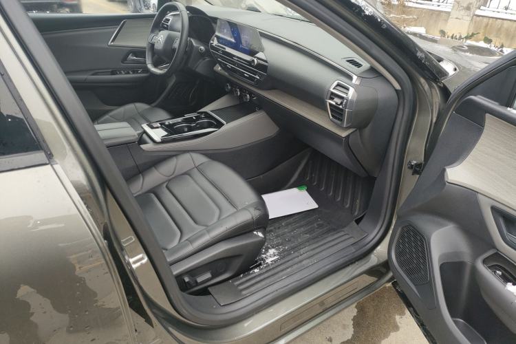Used Citroen C5 X 2021 1.6T Enjoy the Extraordinary Right Front Seat