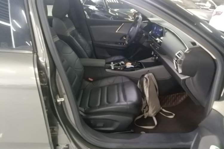 Used Citroen C5 X 2021 1.6T Enjoy the Extraordinary Right Front Seat