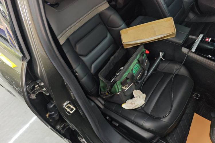 Used Citroen C5 X 2021 1.6T Enjoy the Extraordinary Right Front Seat