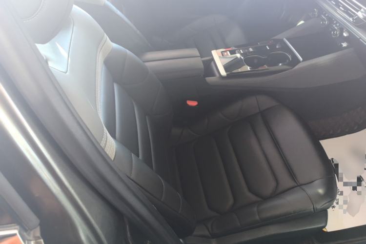 Used Citroen C5 X 2021 1.6T Enjoy the Extraordinary Right Front Seat