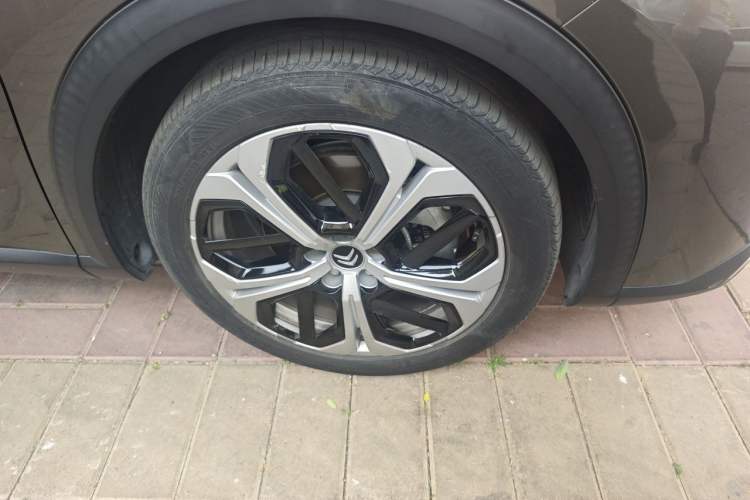 Used Citroen C5 X 2021 1.6T Enjoy the Extraordinary Right Front Wheel Hub