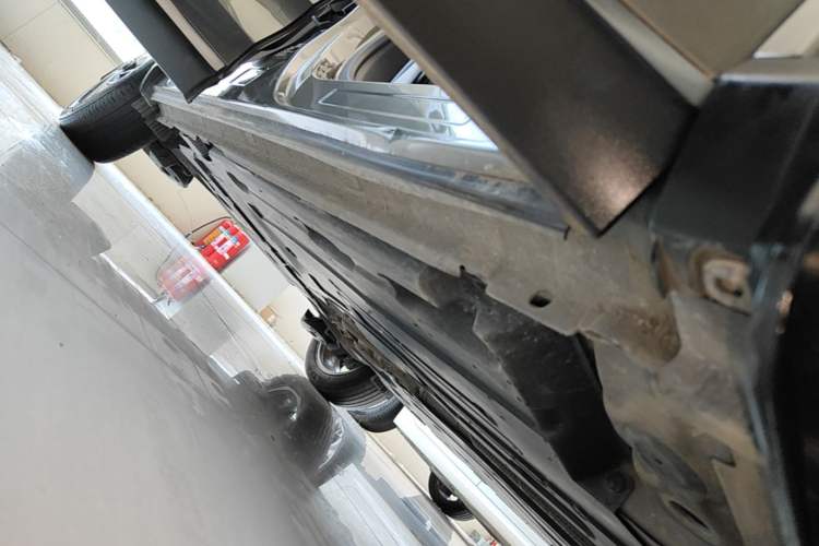 Used Citroen C5 X 2021 1.6T Enjoy the Extraordinary Right Side Sill