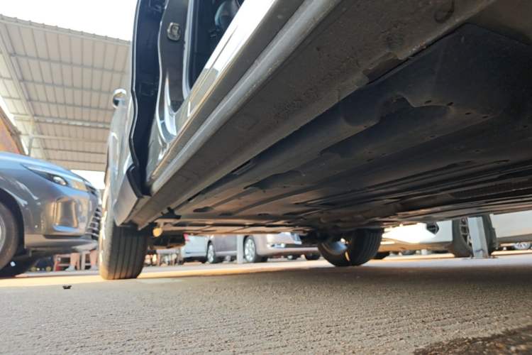 Used Citroen C5 X 2021 1.6T Enjoy the Extraordinary Right Side Sill