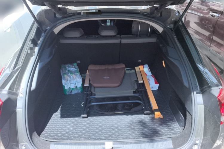Used Citroen C5 X 2021 1.6T Impressive Edition Trunk