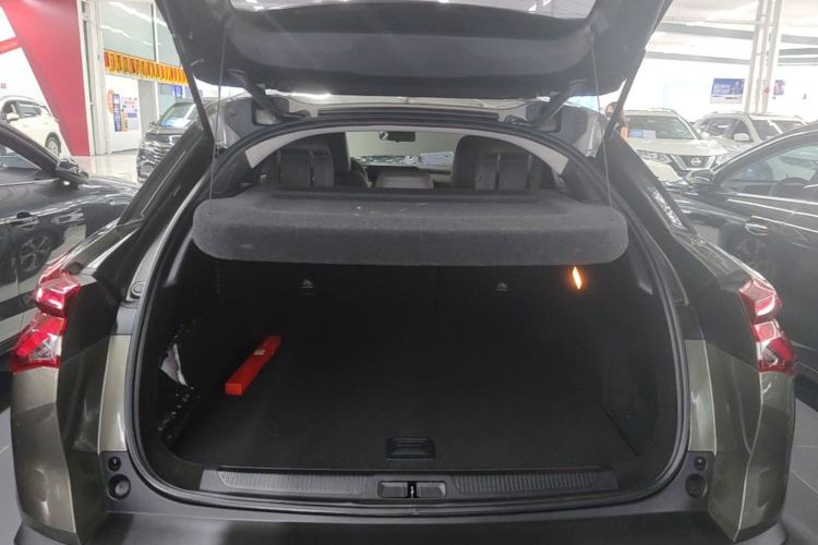 Used Citroen C5 X 2021 1.6T Enjoy the Extraordinary Trunk