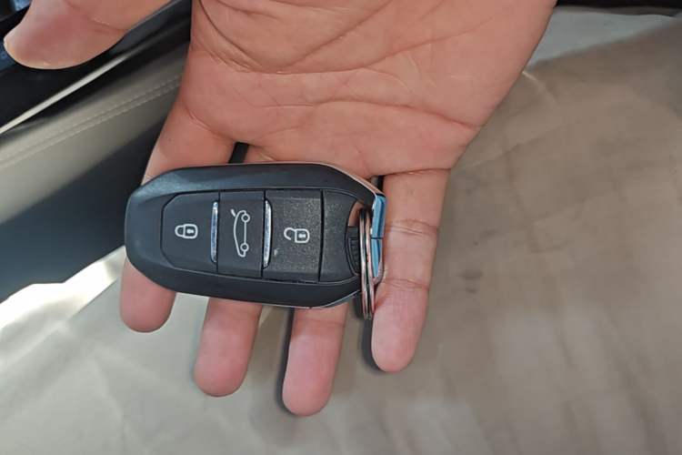 Used Citroen C5 X 2021 1.6T Enjoy the Extraordinary Vehicle Key