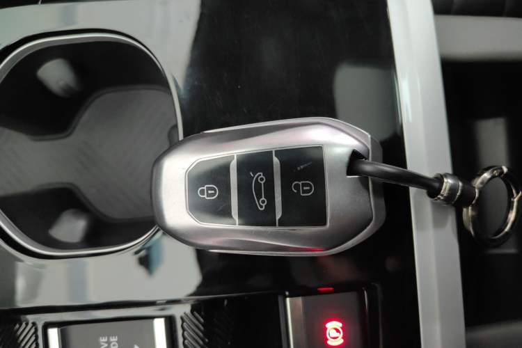 Used Citroen C5 X 2021 1.6T Enjoy the Extraordinary Vehicle Key