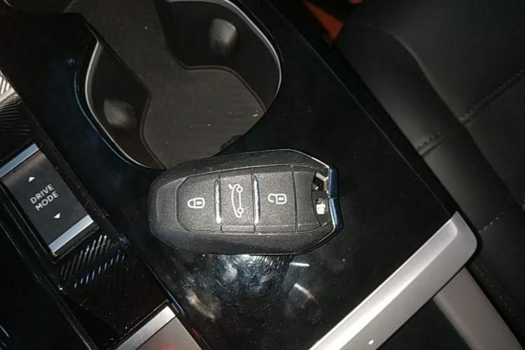Used Citroen C5 X 2021 1.6T FM Version Vehicle Key