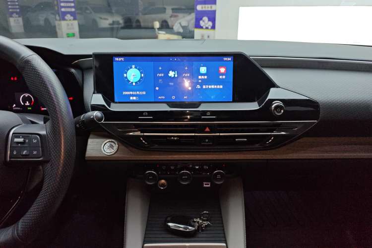 Used Citroen C5 X 2021 1.6T Enjoy the Extraordinary Audio And AC Panel