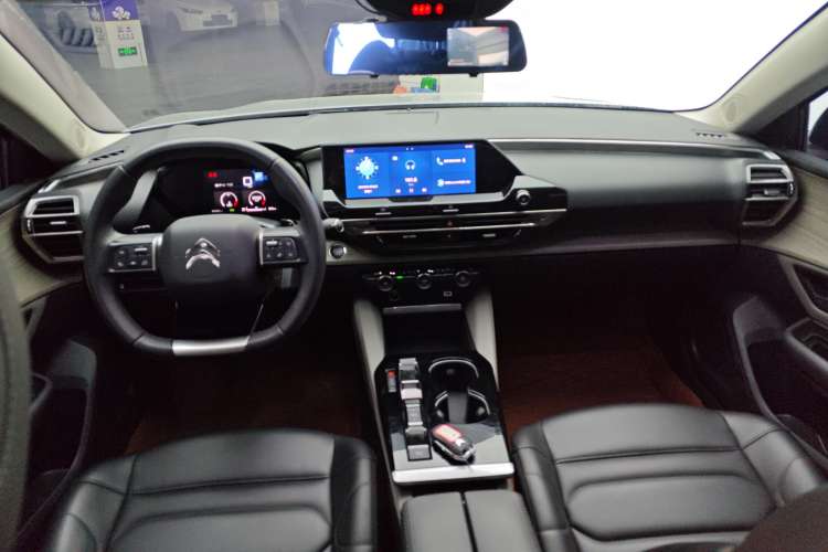 Used Citroen C5 X 2021 1.6T Enjoy the Extraordinary Center Console