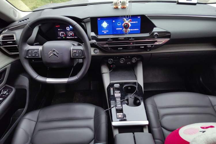 Used Citroen C5 X 2021 1.6T Enjoy the Extraordinary Center Console