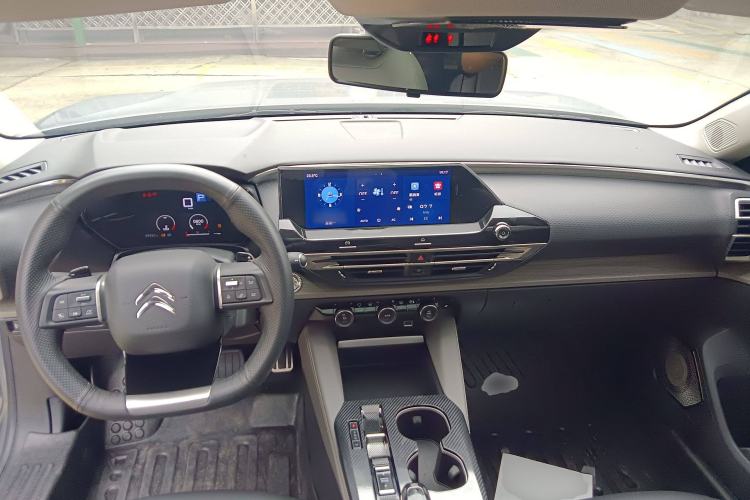 Used Citroen C5 X 2021 1.6T Enjoy the Extraordinary Center Console